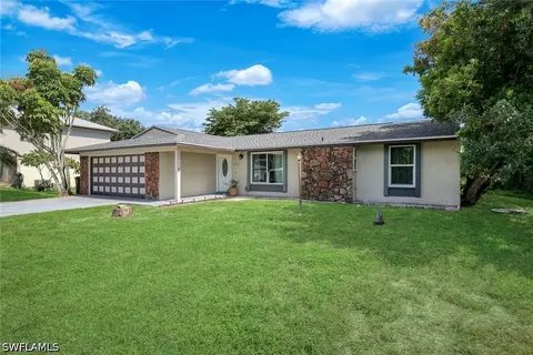 8110 Valencia Rd, Fort Myers, FL 33967