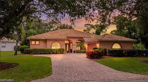 9311 Cedar Creek Dr, Bonita Springs, FL 34135