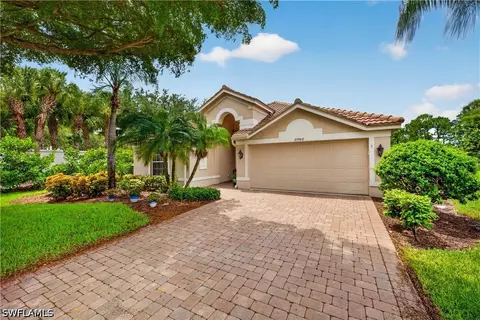 23982 Creek Branch Ln, Bonita Springs, FL 34135