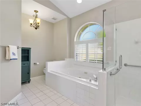 Bath - 6832 Compton Ln S, Naples, FL 34104 photo 2 of 4