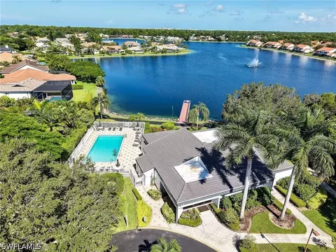 View/Area - 6832 Compton Ln S, Naples, FL 34104 photo 5 of 6