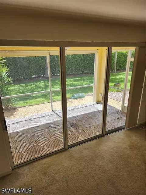 9739 Glen Heron Dr, Bonita Springs, FL 34135