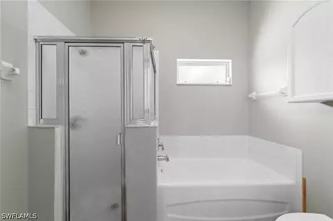 Bath - 21715 Brixham Run Loop, Estero, FL 33928 photo 2 of 3