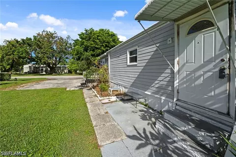 308 Cape Sable Dr, Naples, FL 34104 photo 6