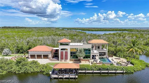 2755 2785 Cussell Dr, Saint James City, FL 33956