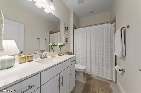 Bath - 19512 Hinkley Dr, Estero, FL 33928 photo 2 of 2