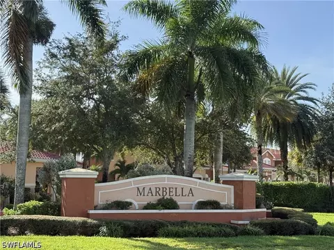 10224 Via Colomba Cir, Fort Myers, FL 33966