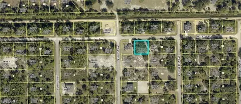 105 W 18th St, Lehigh Acres, FL 33972