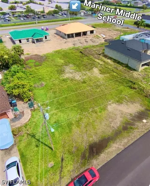 437 NW 16th Pl, Cape Coral, FL 33993