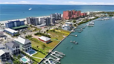 385 Estero Blvd, Fort Myers Beach, FL 33931