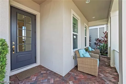 Exterior - 3636 Pilot Cir, Naples, FL 34120 photo 4 of 10