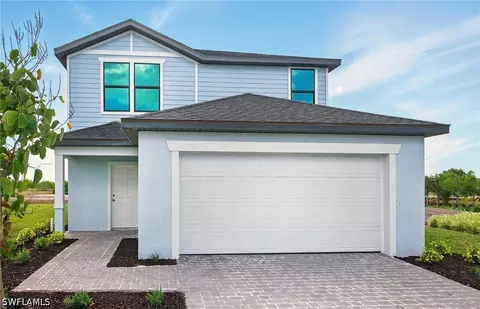 620 Oasis Lake Pl, Lehigh Acres, FL 33936