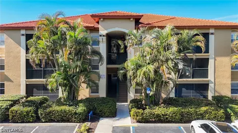 8930 Colonnades Ct E #626, Bonita Springs, FL 34135