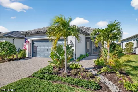 Exterior - 20564 Pebble Glen Dr, Estero, FL 33928 photo 3 of 10