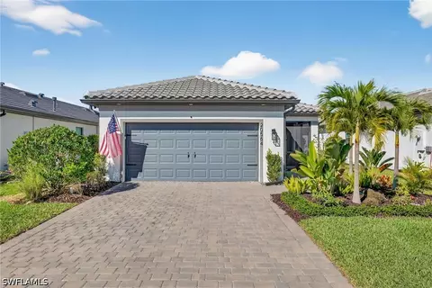 Exterior - 20564 Pebble Glen Dr, Estero, FL 33928 photo 2 of 10