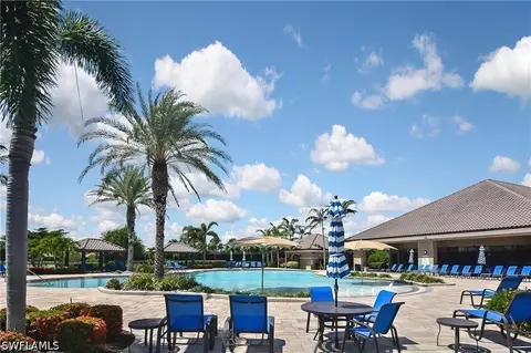Exterior - 20372 Cypress Shadows Blvd, Estero, FL 33928 photo 7 of 9