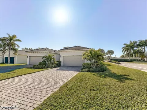Exterior - 10641 Jackson Square Dr, Estero, FL 33928 photo 2 of 11