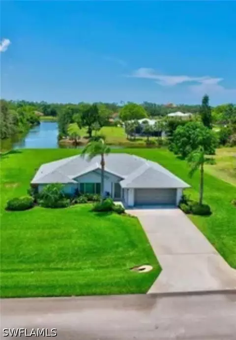 1364 Windswept Ave, Naples, FL 34109