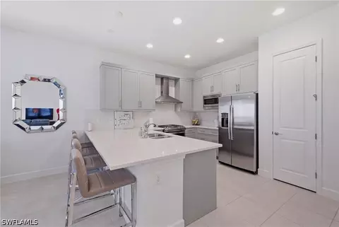Kitchen - 12219 Red Pine Pl, Estero, FL 33928 photo 4 of 5