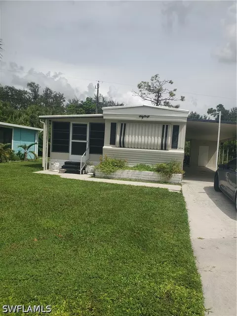 26132 Princess Ln, Bonita Springs, FL 34135