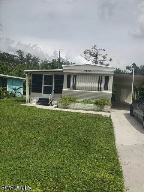 26132 Princess Ln, Bonita Springs, FL 34135