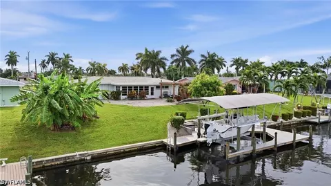 2816 SE 18th Ave, Cape Coral, FL 33904