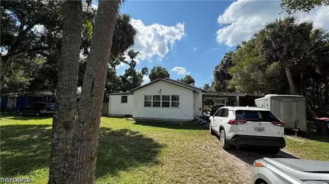 218 Labelle Ave, Fort Myers, FL 33905