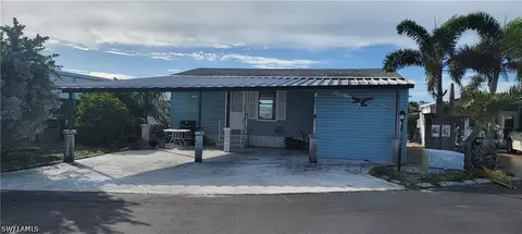 4701 Leilani Ln, Bonita Springs, FL 34134