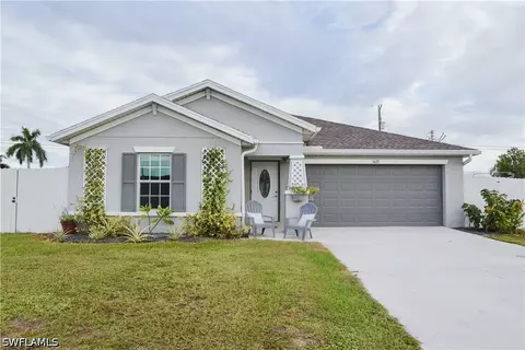 1427 NW 18th Ter, Cape Coral, FL 33993