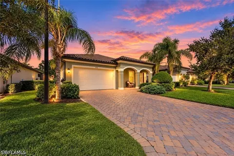 12702 Astor Pl, Fort Myers, FL 33913