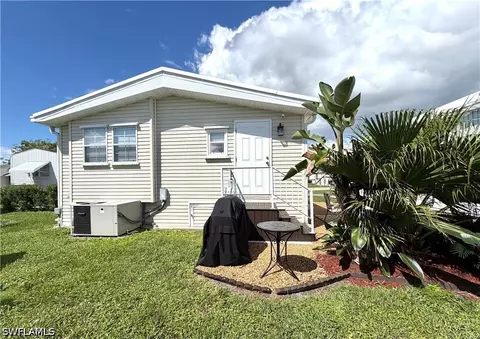 4711 Mayflower Way W, Estero, FL 33928 photo 7