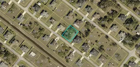2012 Xelda Ave N, Lehigh Acres, FL 33971