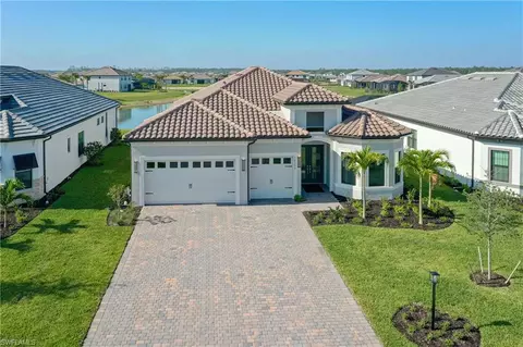 Exterior - 18377 Ridgeline Dr, Estero, FL 33928 photo 8 of 8