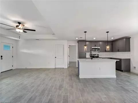 1135 Augusta St E, Lehigh Acres, FL 33974 photo 8