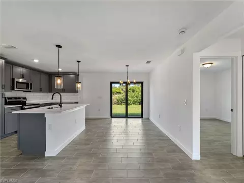 1135 Augusta St E, Lehigh Acres, FL 33974 photo 7