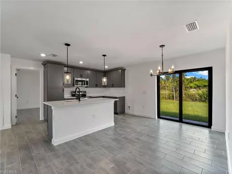 1135 Augusta St E, Lehigh Acres, FL 33974 photo 9