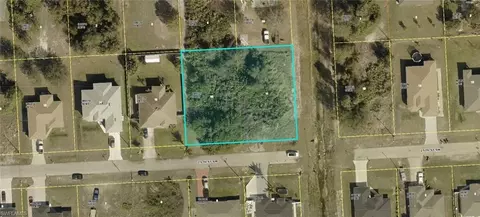 2800 29th St SW, Lehigh Acres, FL 33976