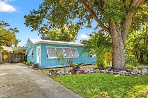 12650 Water Ln, Fort Myers, FL 33908