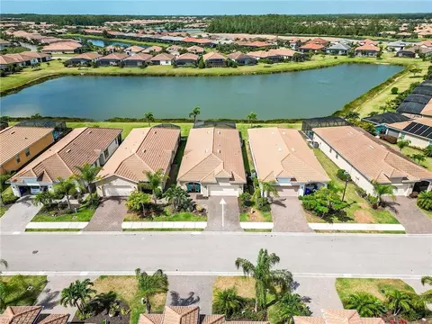 10517 Prato Dr, Fort Myers, FL 33913