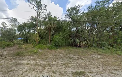 903 W 15th St, Lehigh Acres, FL 33972