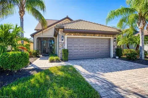 10911 Glenhurst St, Fort Myers, FL 33913