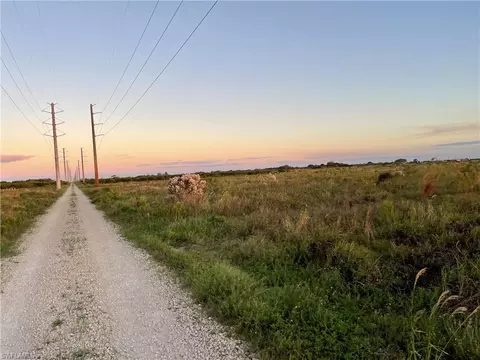 6658 5th Rd, Labelle, FL 33935 photo 4