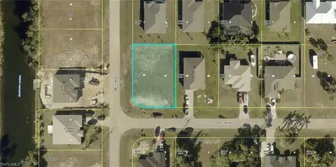 1313 NE 33rd Ter, Cape Coral, FL 33909