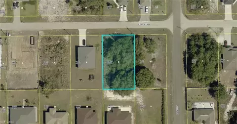 2903 43rd St SW, Lehigh Acres, FL 33976