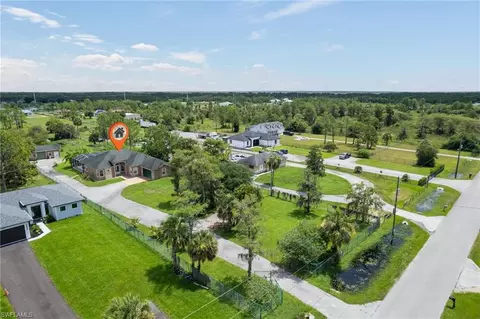 View/Area - 3295 31st Ave NE, Naples, FL 34120 photo 8 of 9