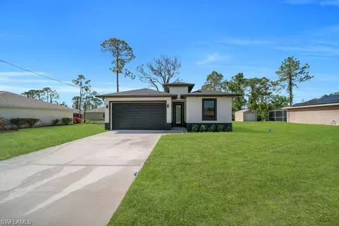 1401 Curtis Ave S, Lehigh Acres, FL 33976