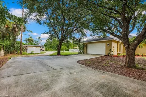 581 19th St SW, Naples, FL 34117 photo 6