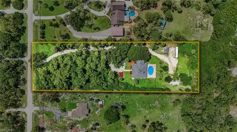 581 19th St SW, Naples, FL 34117 photo 4