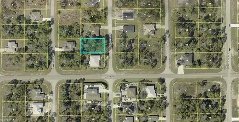 768 Andover Ave S, Lehigh Acres, FL 33974