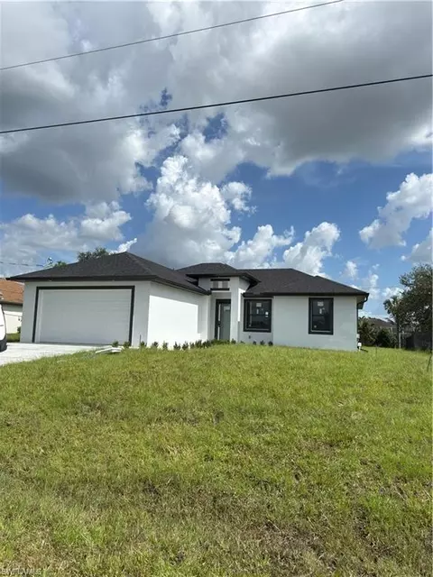 5105 Butte St, Lehigh Acres, FL 33971